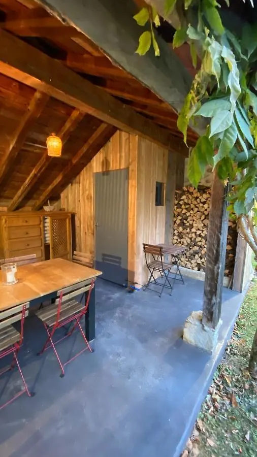 Le Domaine De Castille - Chalet Pyreneen De Charme - Spa De Nage Arrens-Marsous 0*,