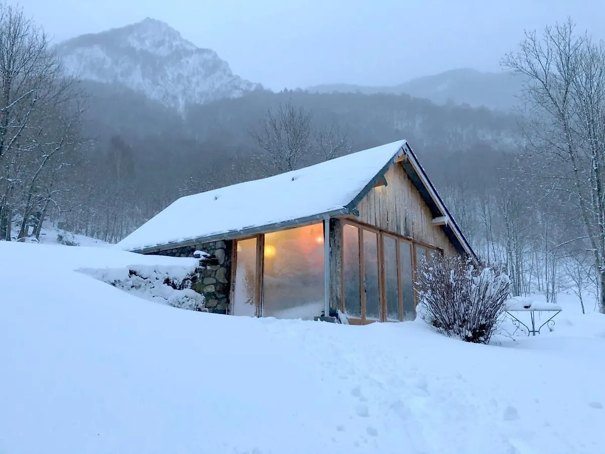 Le Domaine de Castille - chalet pyrénéen de charme Arrens-Marsous 0*,